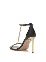 Qiven High Heel in Black