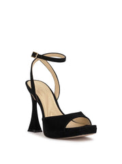Jixte High Heel in Black