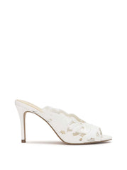 Justera High Heel in White