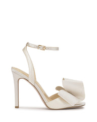 Olivine High Heel in Off White