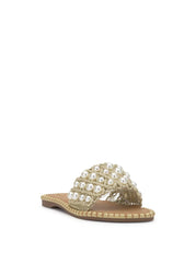 Brennara Flat Sandal in Soft Gold