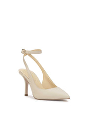 Miriale Pump in Soft Ivory