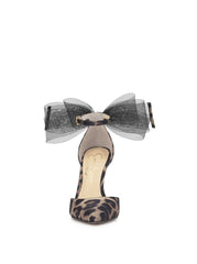 Phindies Pump in Leopard